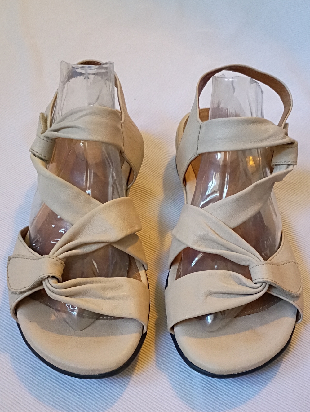 Clark's Artisan Women's Kris Kross Leather Sandals